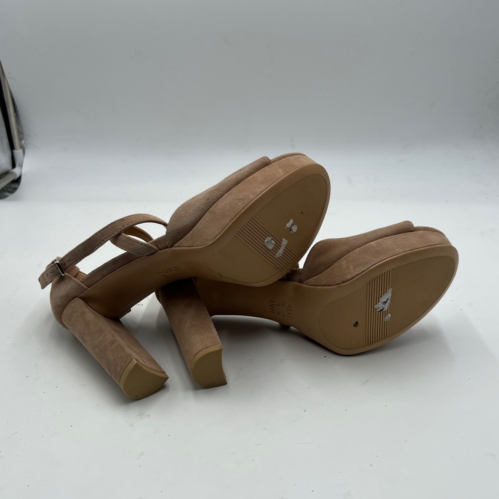 Naturalizer Tan Chunky Heel Platform Sandals - Picture 5 of 6